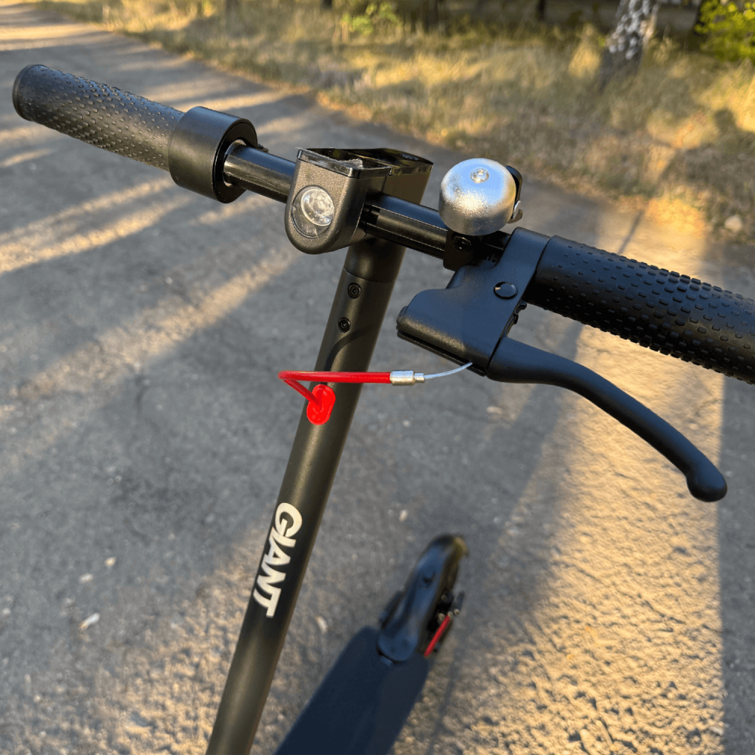 Электросамокат GIANT U9 Ultra S 12.4/13Ah 600W | Чёрный, двойная усиленная пружинная подвеска, Фото 6
